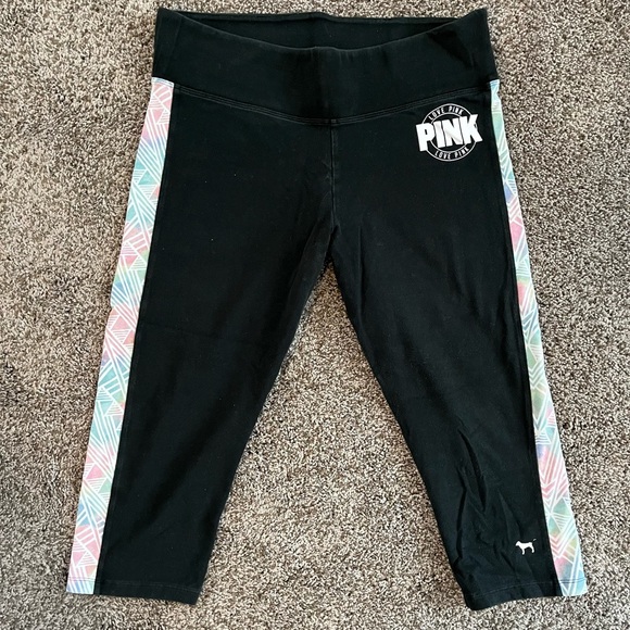 VS PINK Capri Leggings - Picture 1 of 3